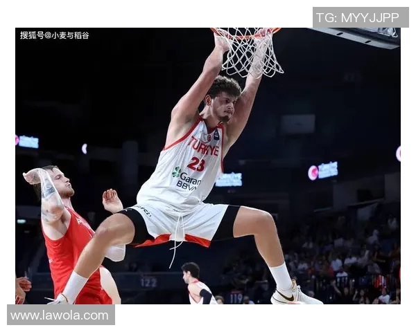 仁川联与江源FC激战正酣谁能在这场较量中笑到最后