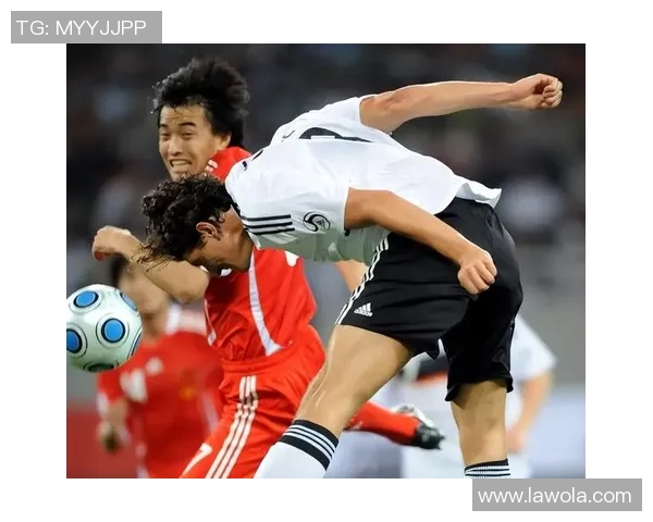 弗赖堡与门兴激战正酣比赛比分揭晓引发热议 弗赖堡与门兴激战正酣比赛比分揭晓引发热议