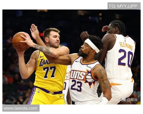 湖人对国王精彩对决回放分析及赛后精彩瞬间回顾