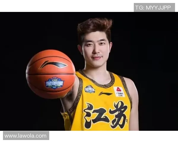 吴冠希:从篮球新星到球队核心的成长之路与未来展望 吴冠希:从篮球新星到球队核心的成长之路与未来展望