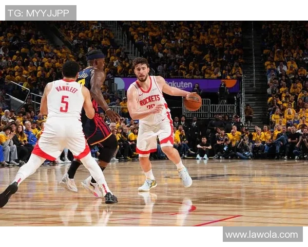 火箭队与76人队的激烈对决回顾及精彩瞬间分析 火箭队与76人队的激烈对决回顾及精彩瞬间分析